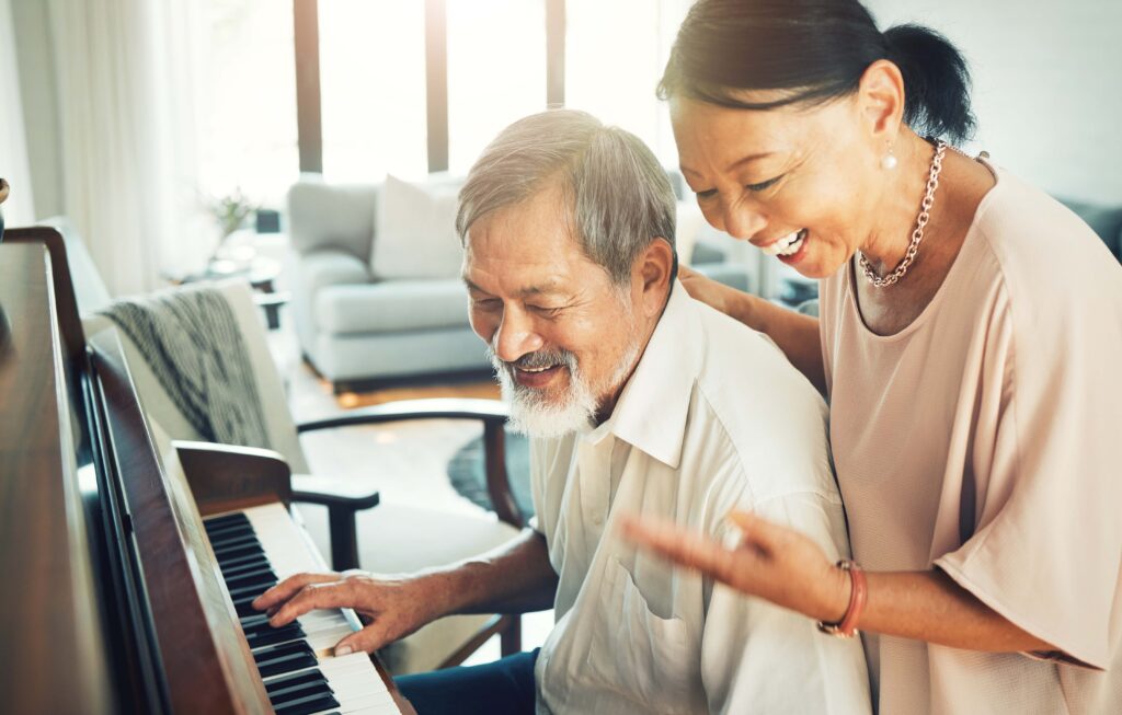 older-man-playing-piano